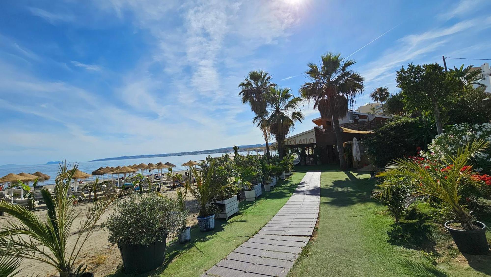 Junto A La Playa Del Cristo Cerca Del Puerto Apartment Estepona Bagian luar foto