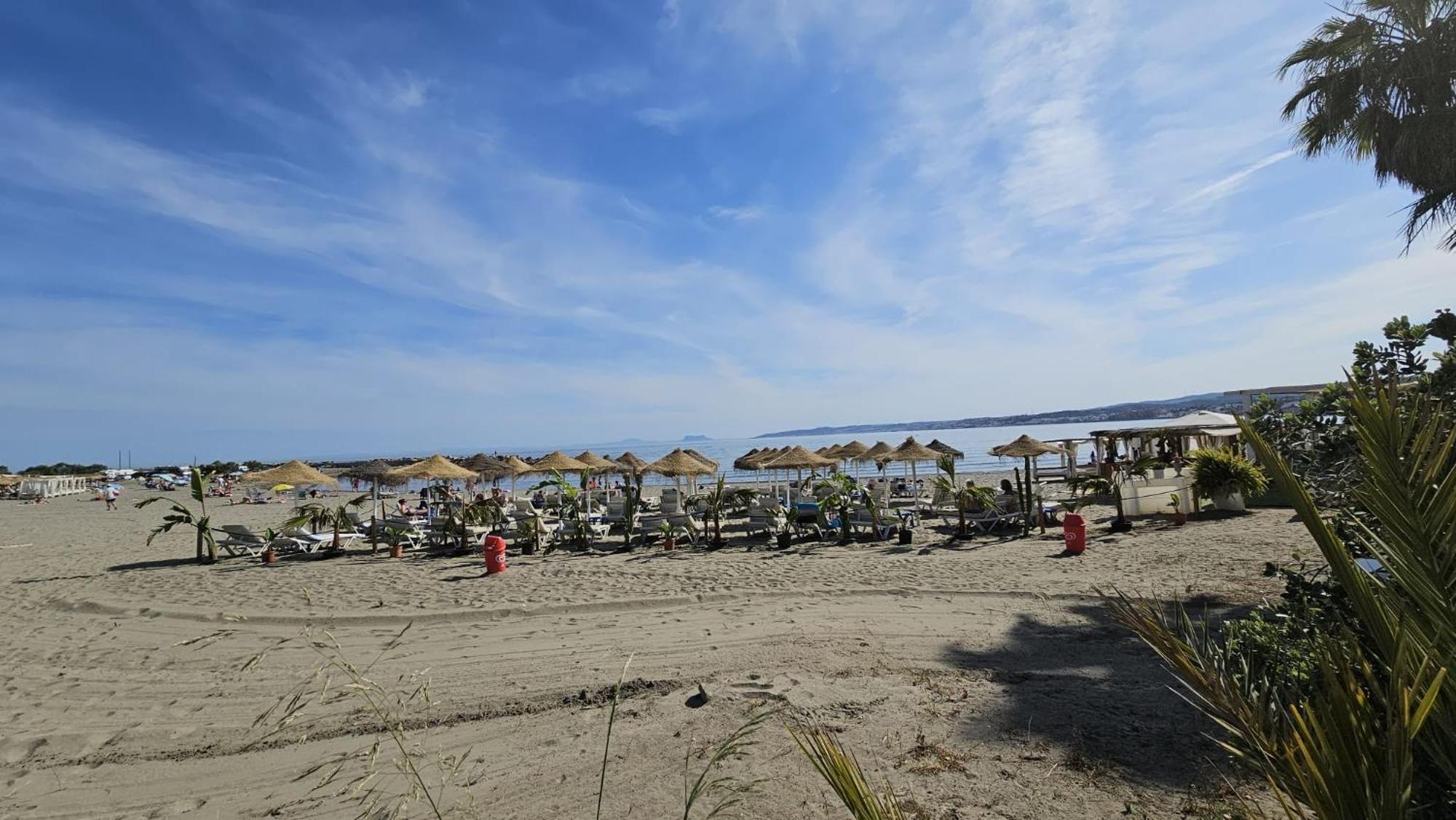 Junto A La Playa Del Cristo Cerca Del Puerto Apartment Estepona Bagian luar foto